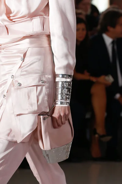 Look 104